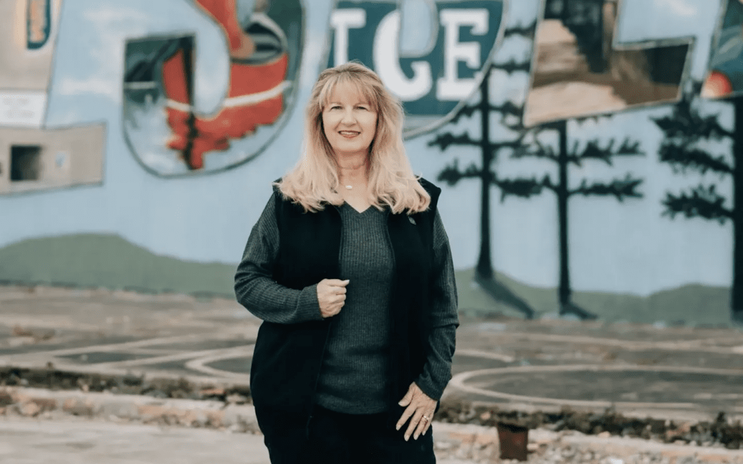 Meet the Freshmen: Janis Holt